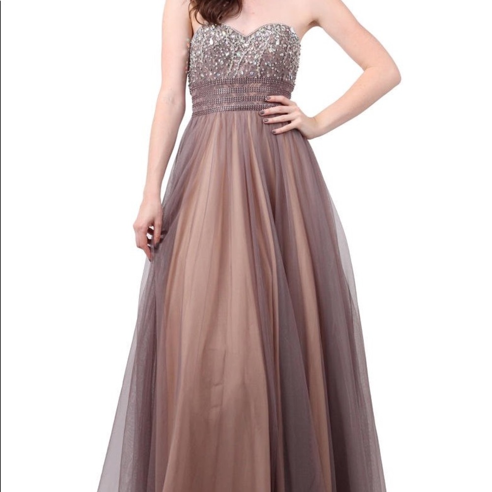 Blondie Nites Prom Dress size 3